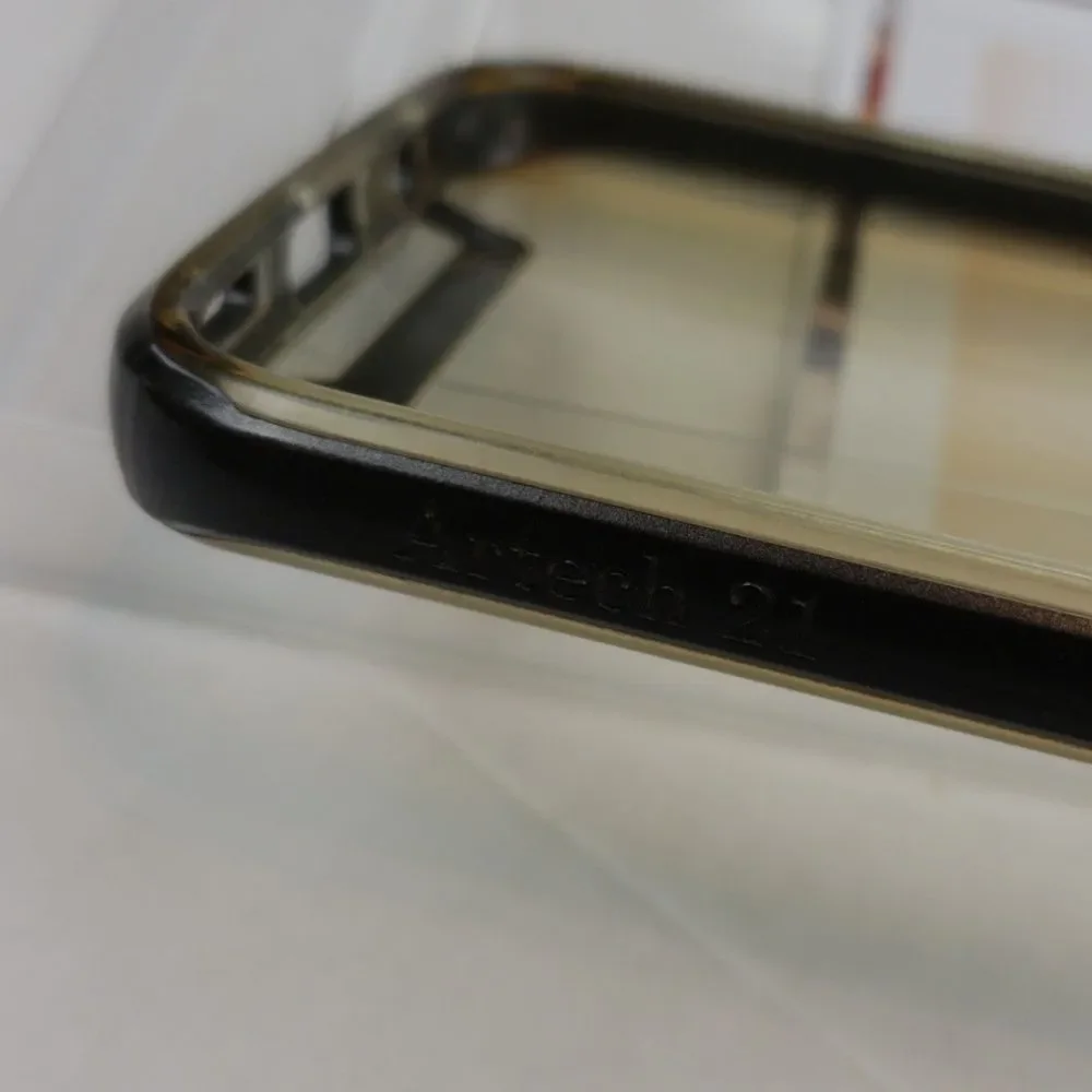 Artech 21 Slim Sleek Protective Phone Case